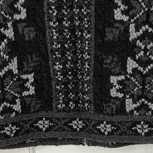 Herman Geist Hand Knit 100% Wool Zippered Cabincore Sweater Cardigan Size Large - Picture 7 of 13